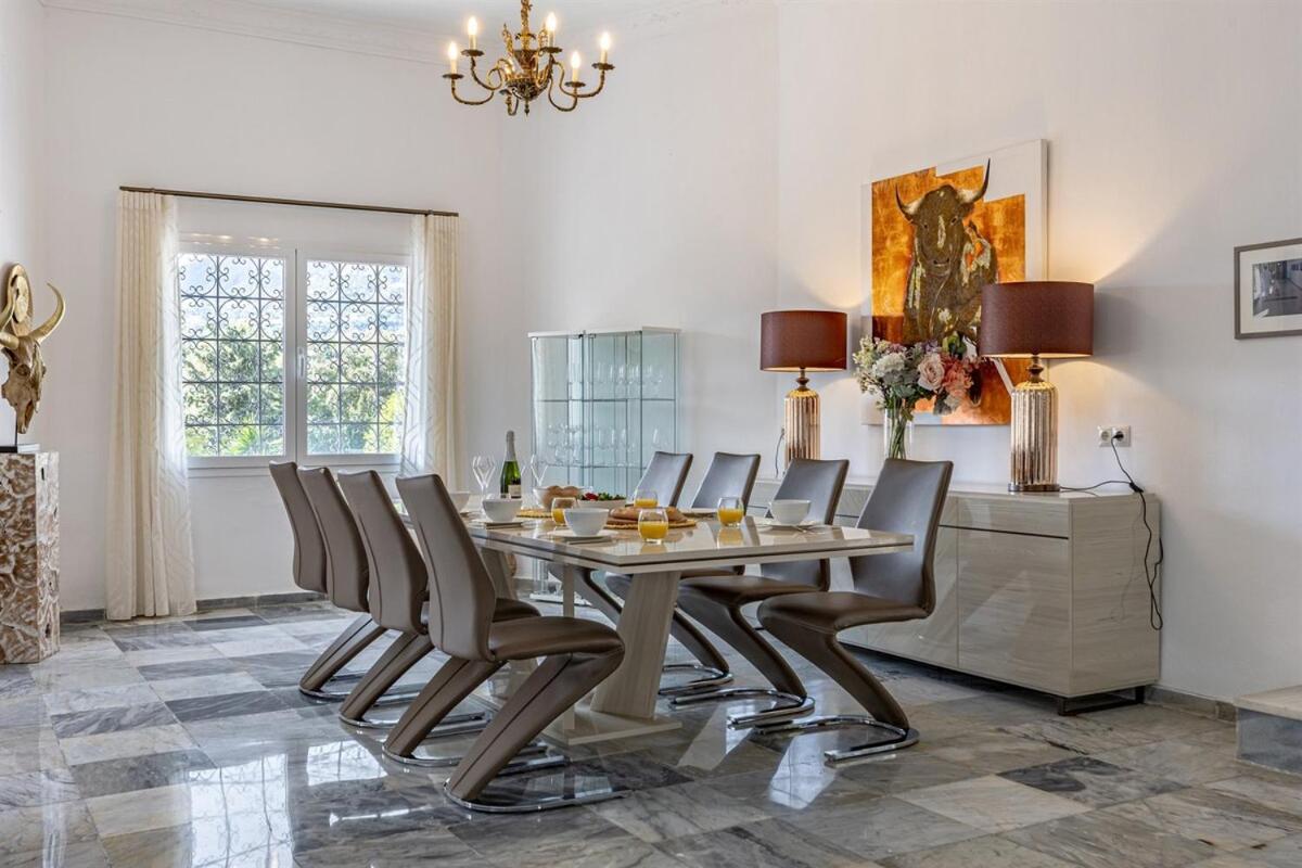 Luxury With Tennis & Pool Villa Málaga