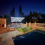 Luxury Villa With Tennis & Pool